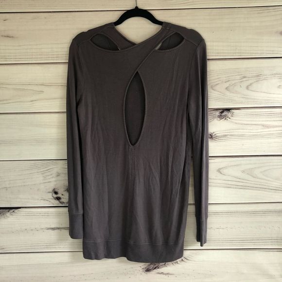 Athleta Coaster Go-To Sweatshirt in Silver Bells - Picture 7 of 7